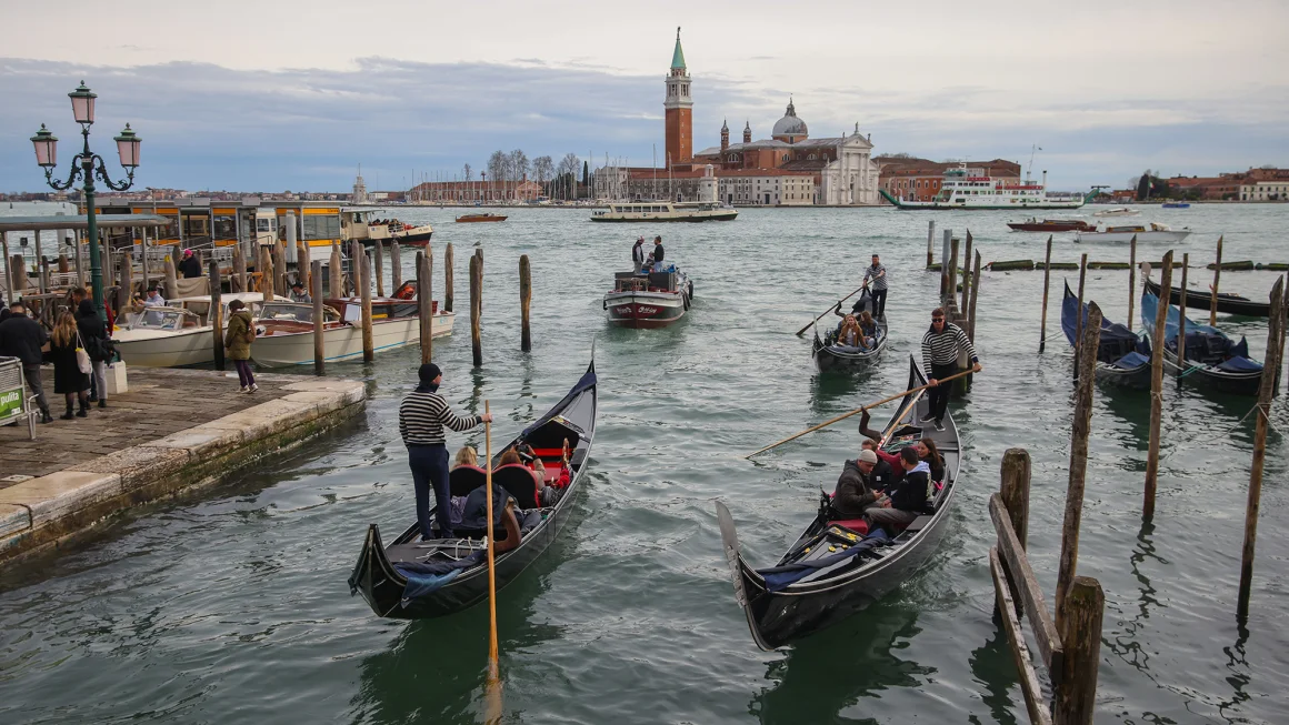 Jeff Bezos is planning a lavish Venice wedding. But it might not have the best view in town
